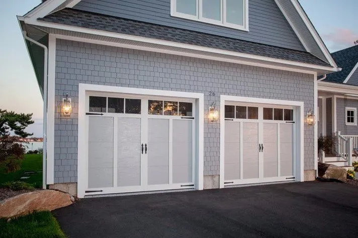 Carriage House style garage door in Boise, Idaho